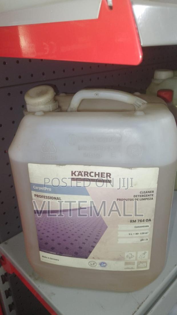 Carpet Cleaner · Photo 1