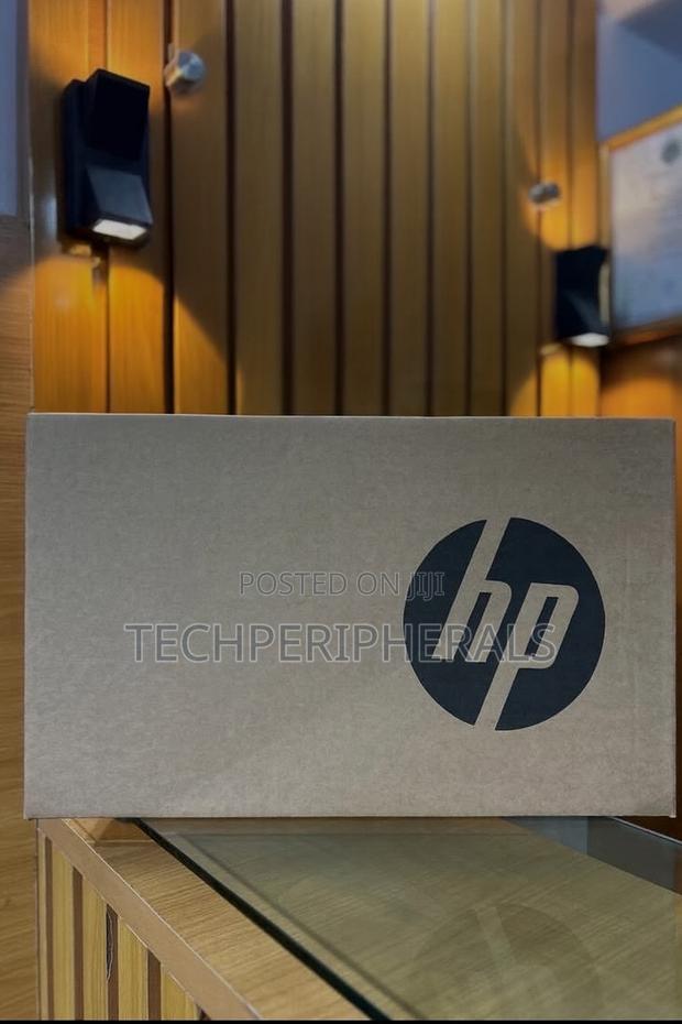 New Laptop HP ProBook 450 8GB Intel Core i7 SSD 512GB · Photo 2