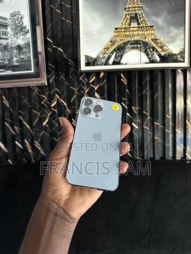 Apple iPhone 13 Pro 128 GB Silver · Photo 7