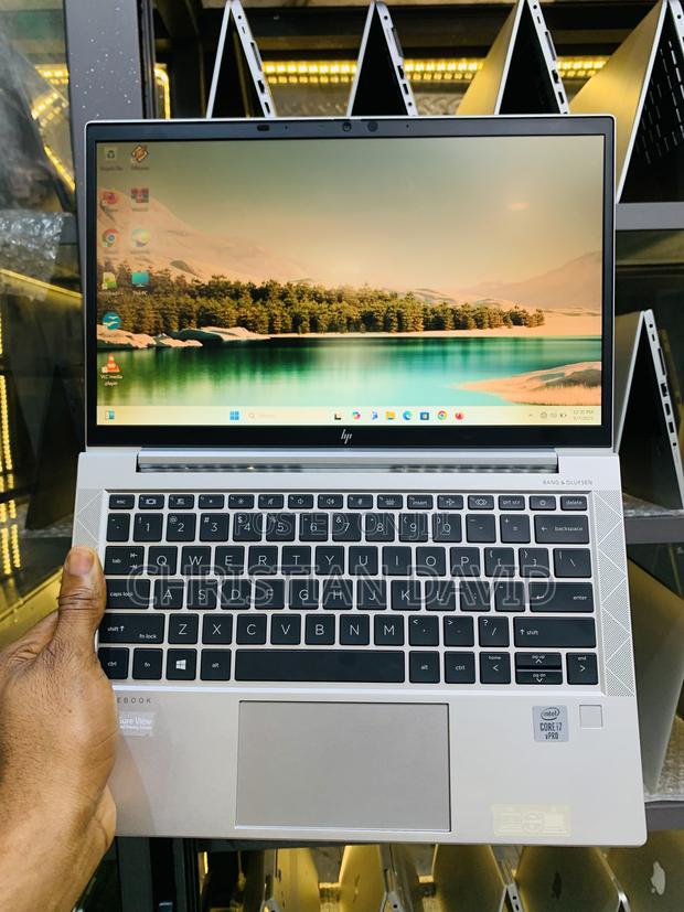 Laptop HP EliteBook 830 G7 16GB Intel Core i7 SSD 512GB · Photo 1