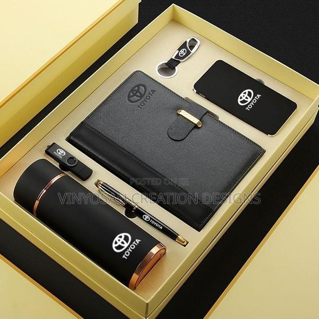 Diary Set With Branding · Photo 4