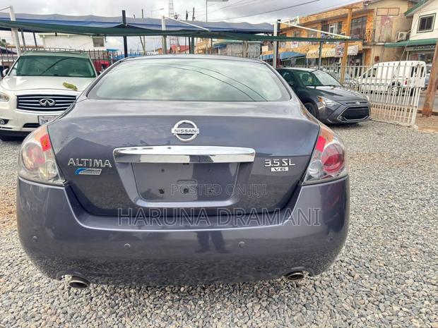 Nissan Altima 3.5 SL 4dr Sedan (3.5L 6cyl CVT) 2014 Gray · Photo 5
