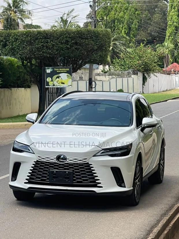 Lexus RX 350 2025 White · Photo 1