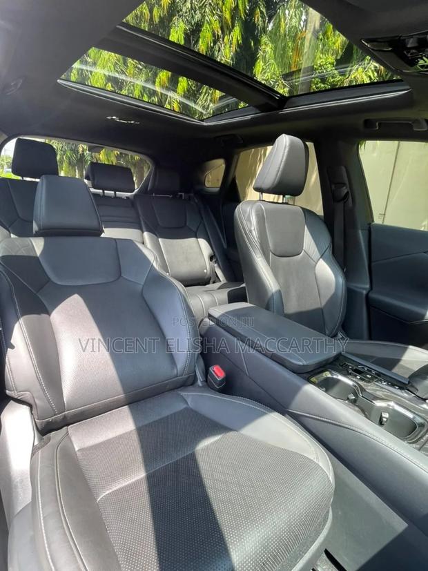 Lexus RX 350 2025 White · Photo 3