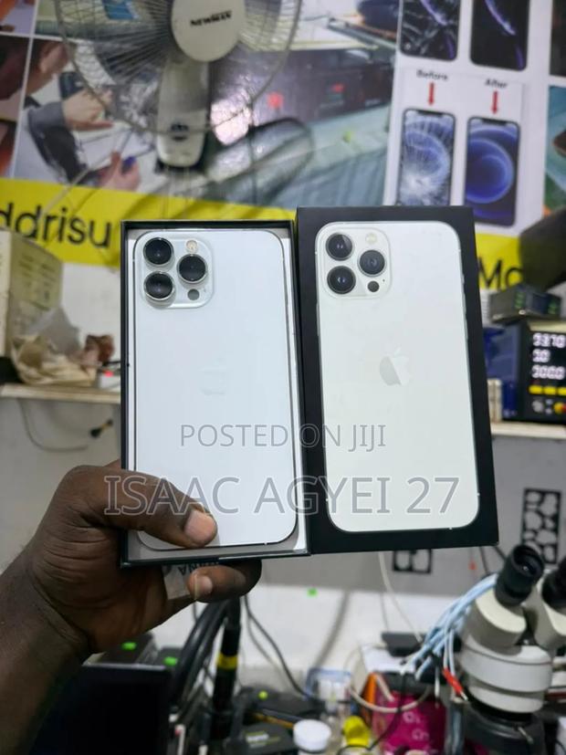 New Apple iPhone 13 Pro Max 128 GB · Photo 2
