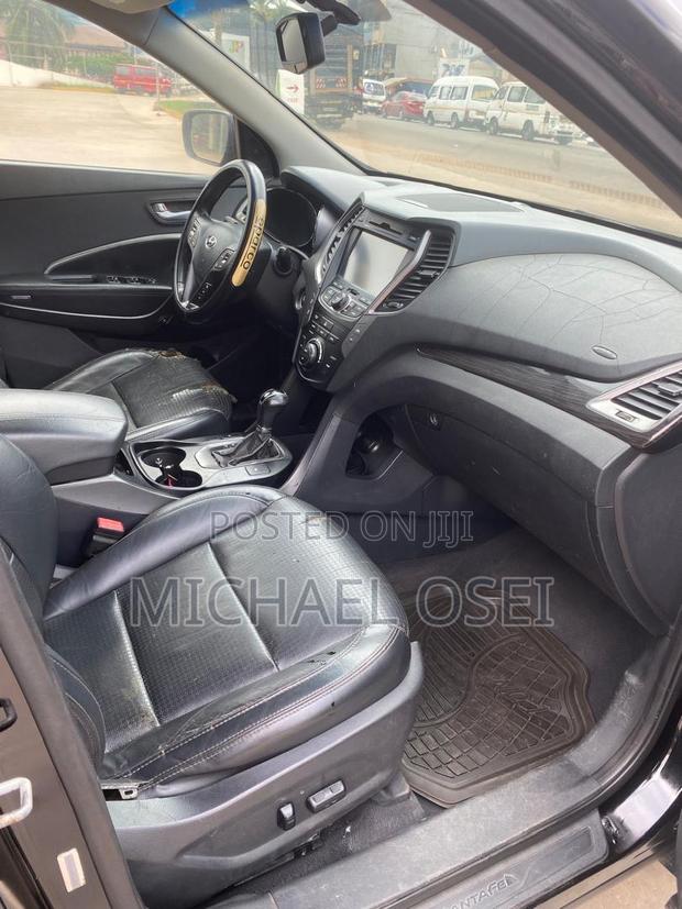 Hyundai Santa Fe 2014 Black · Photo 8