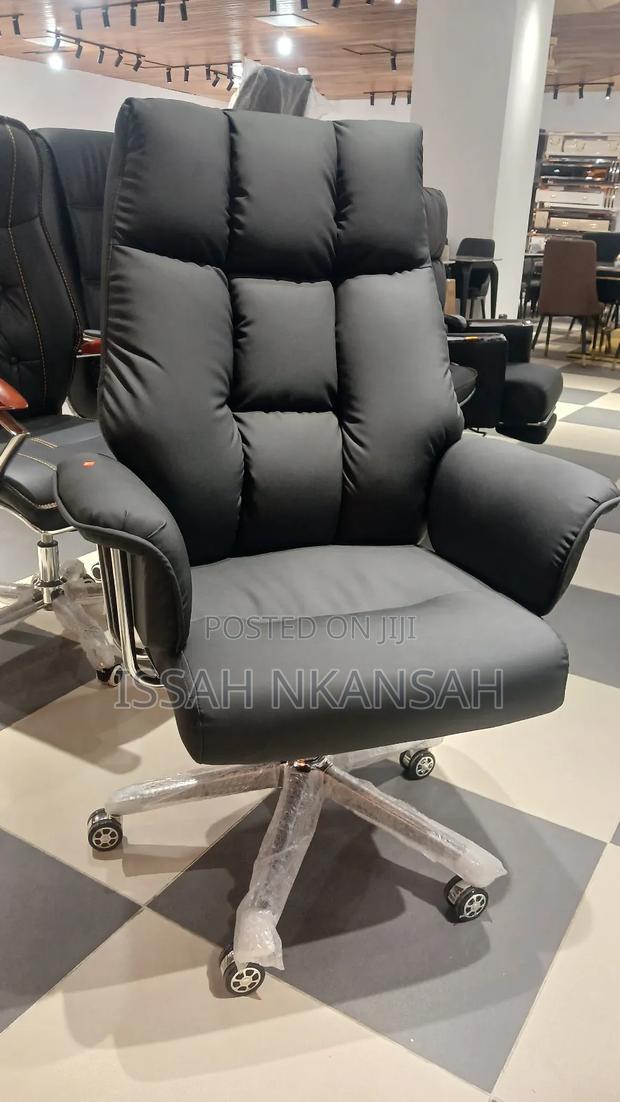 Luxury Office Chair · Photo 1