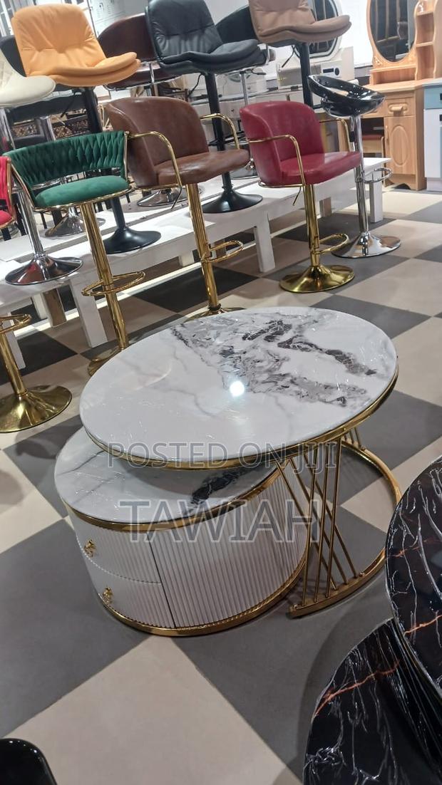 Center Table · Photo 1