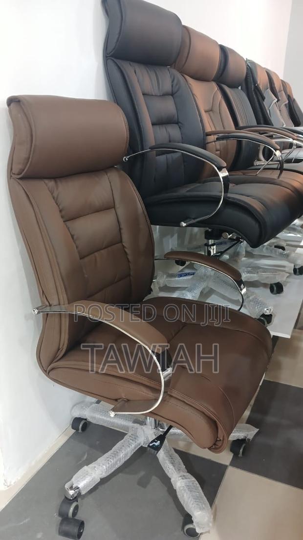 Boss Office Chairs · Photo 1