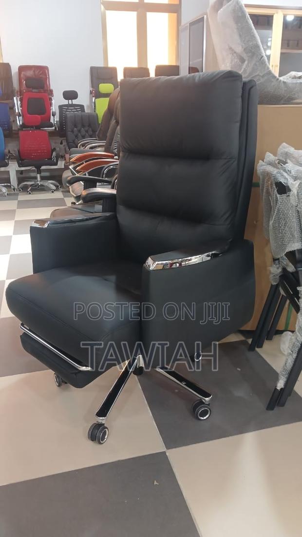 Boss Office Chairs · Photo 1