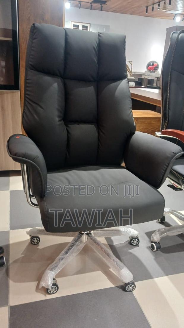 Luxury Office Chairs · Photo 1