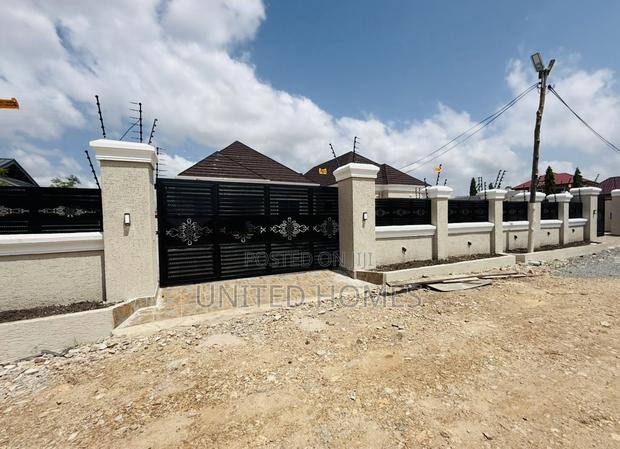 3bdrm House in Ablekuma for sale · Photo 2