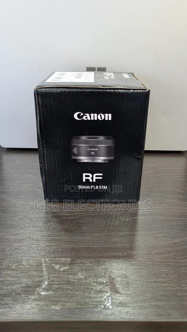 Canon Rf 50mm F/1.8 STM Lens · Photo 3
