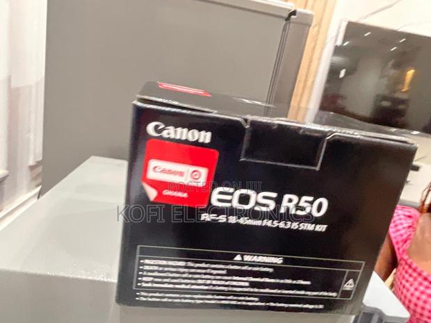 Unleash the Creator in You Canon Eos R50 Mirrorless Magic · Photo 1