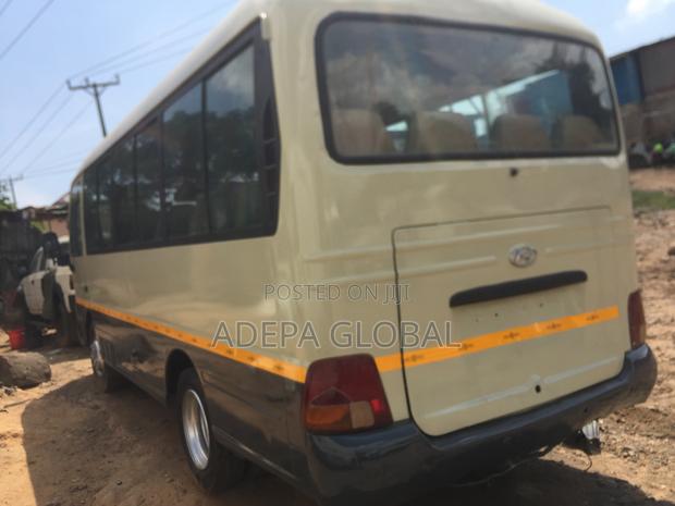 Hyundai County 2019 Grey · Photo 7