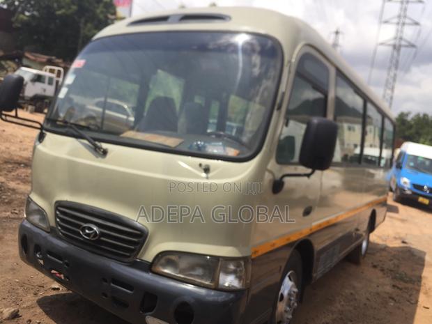 Hyundai County 2019 Grey · Photo 3
