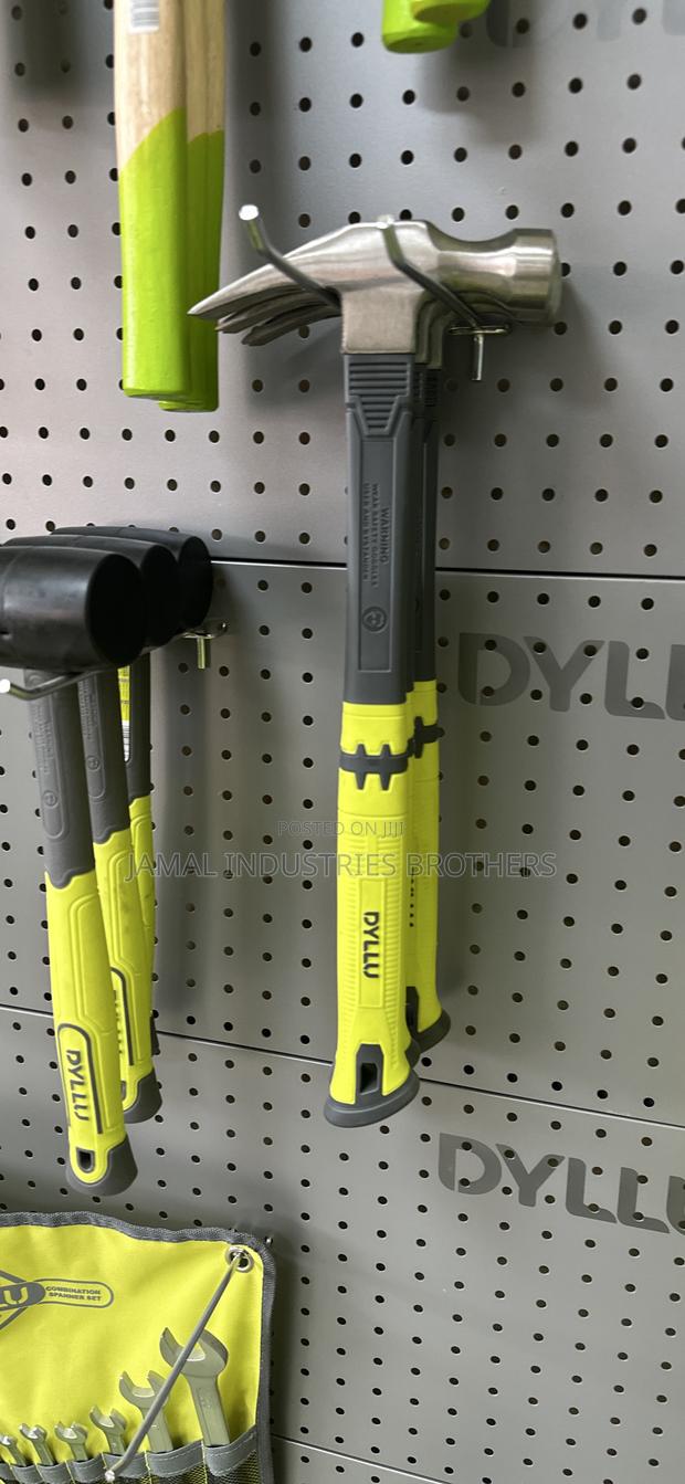 High Quality Hammer · Photo 2