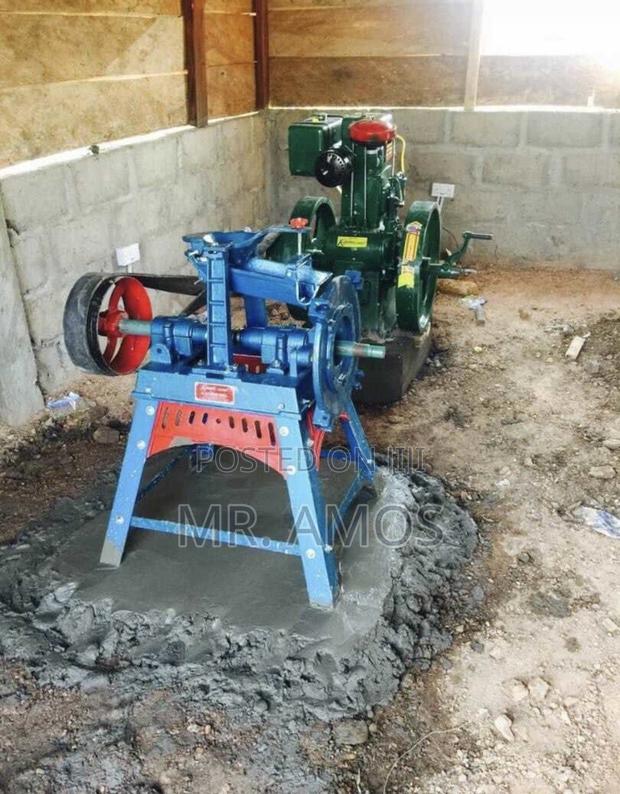 No.2a Corn Mill Machine With Diesel Engine Combo · Photo 1