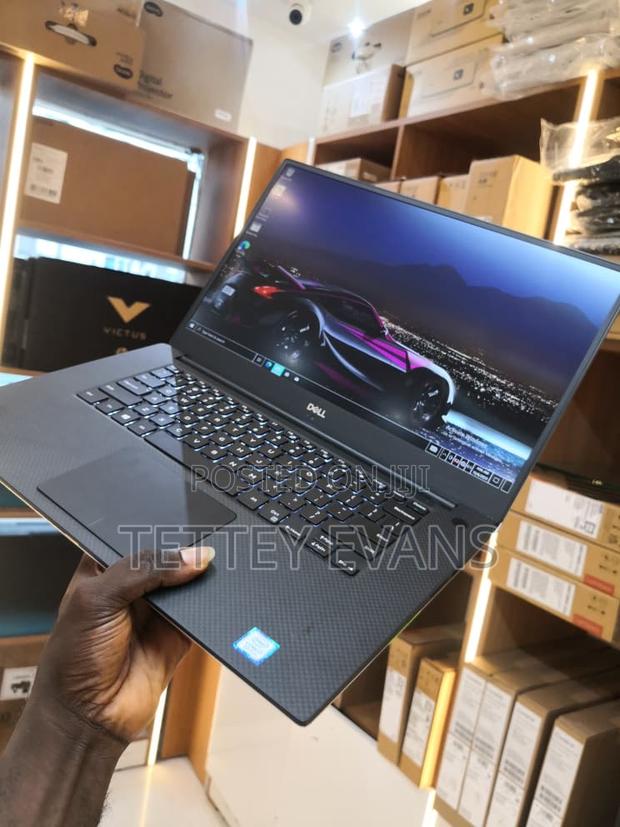 Laptop Dell Precision 5530 16GB Intel Core I7 SSD 512GB · Photo 4