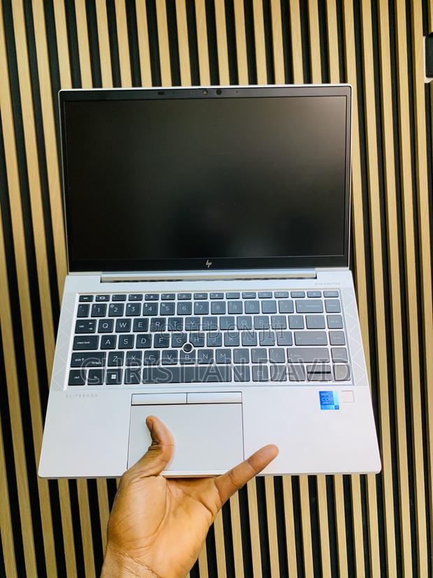 Laptop HP EliteBook 840 G8 16GB Intel Core i7 SSD 512GB · Photo 6