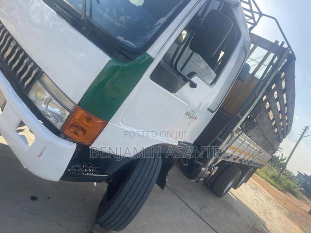 Kia Rhino Straight Engine Neatly Used · Photo 1