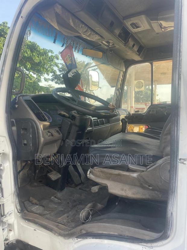 Kia Rhino Straight Engine Neatly Used · Photo 8