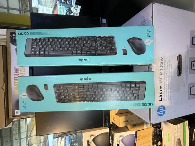 Logitech Mk220 Wireless Keyboard and Mouse Combo Original From Uk · Photo 1