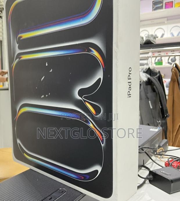 New Apple iPad Pro 256 GB Black · Photo 2