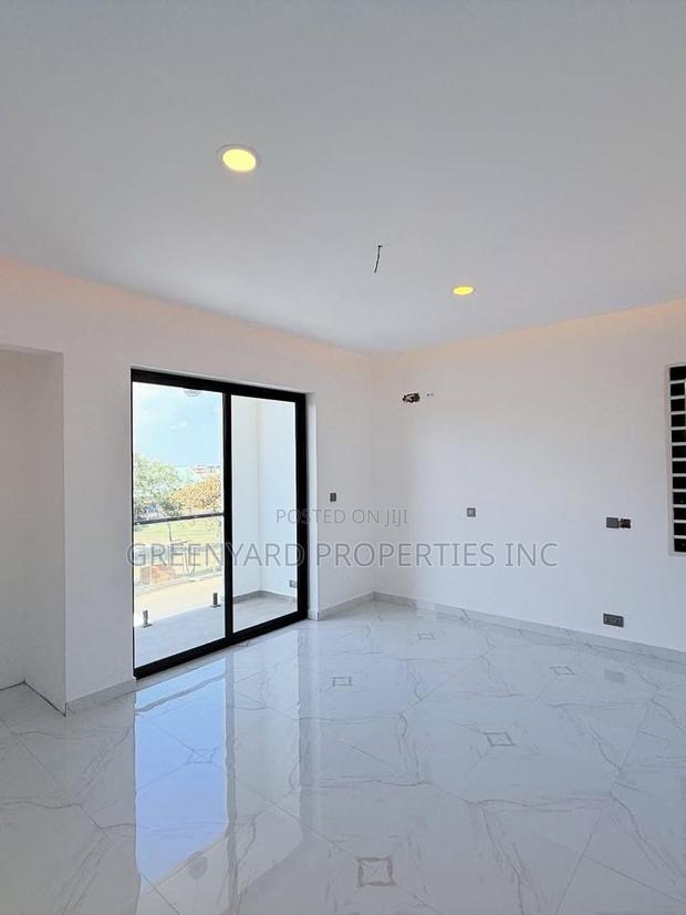 4bdrm House in Sakumono, Spintex for sale · Photo 8