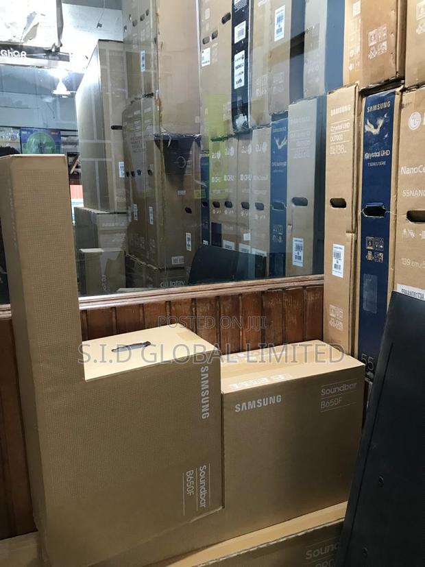 Brand New B-series Samsung Soundbar 370w 3.1ch With Q-symphony B650f · Photo 1