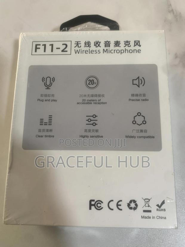 F11-2 Wireless Microphone · Photo 3