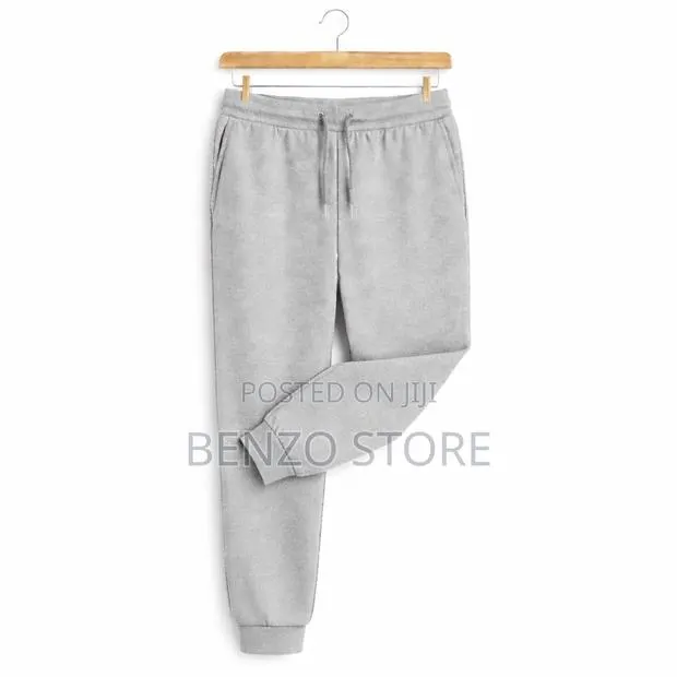 Premium Unisex Joggers – Quality Sweatpants Men Women · Photo 1