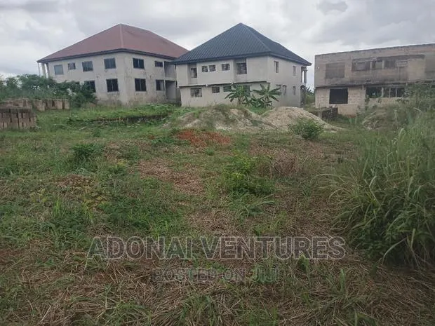 One Plot for Sale in Kaase Oti · Photo 1