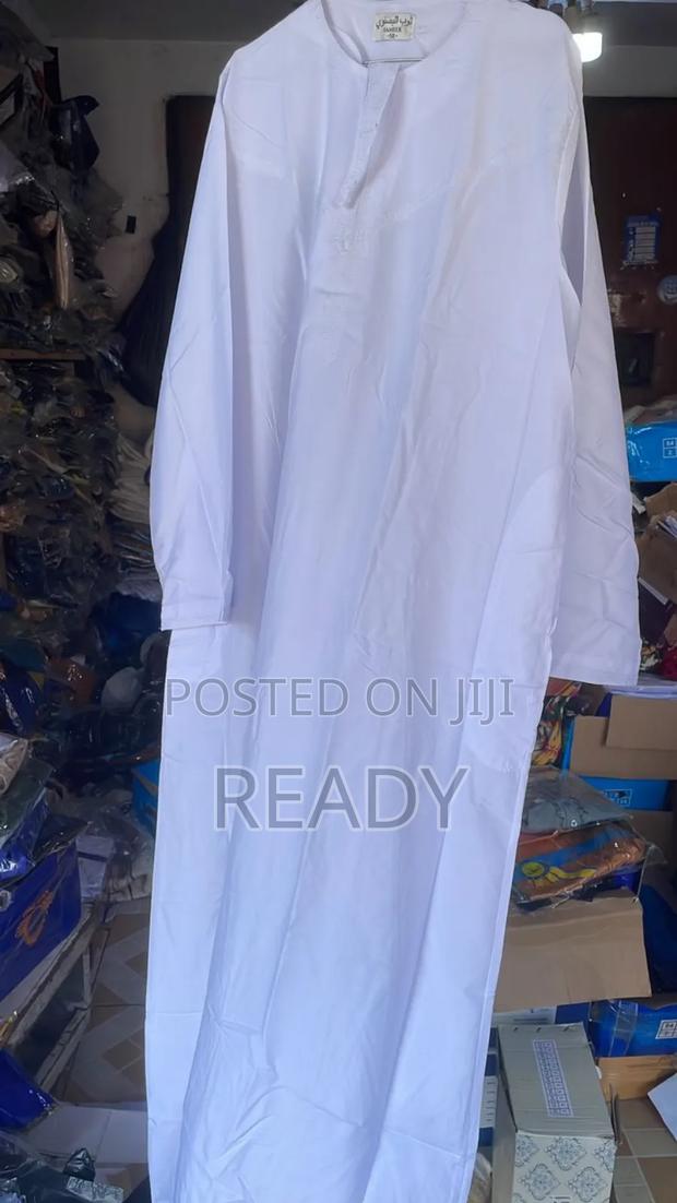 White Jalabiya (Longsleeves) · Photo 1