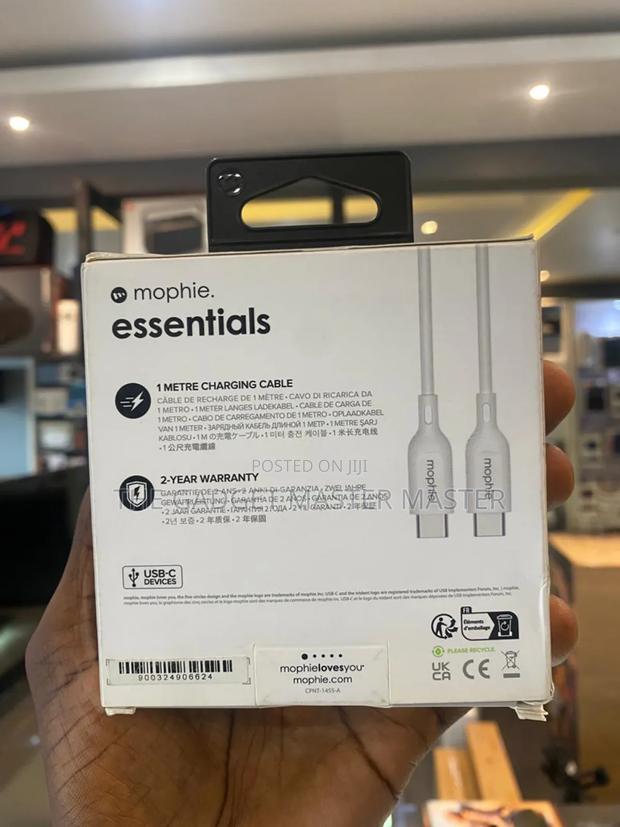 Mophie Essentials Usb C- C 1m Charging Cable · Photo 2
