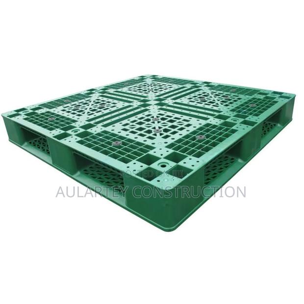 Pallets for Shops and Warehouse · Photo 2