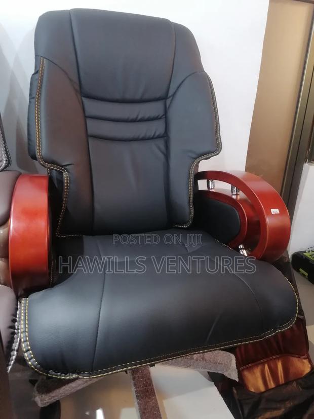 Executive Recliner Office Chair · Photo 1