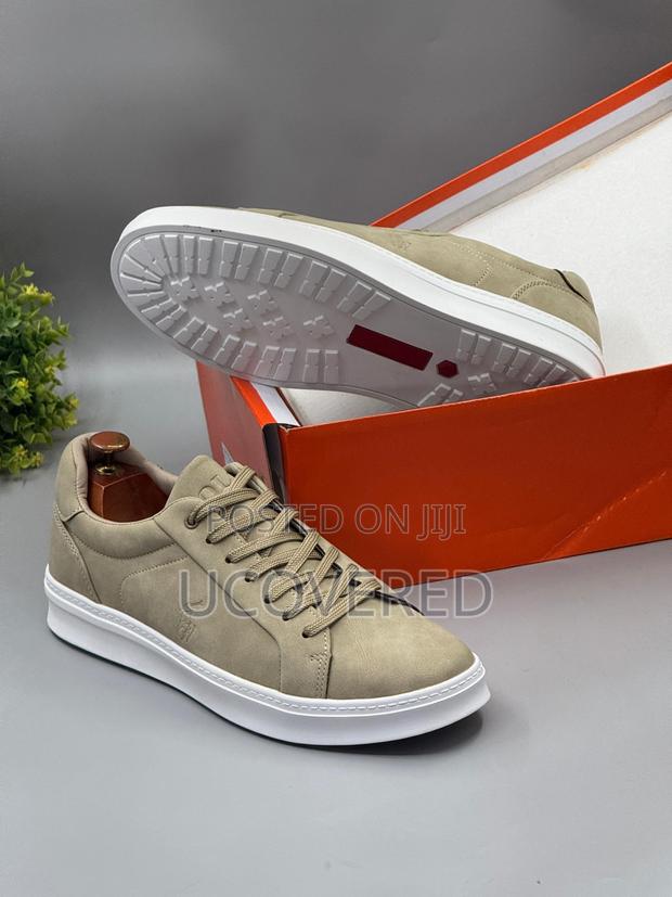 Polo Ralph Lauren Unisex Laced Sneakers · Photo 1