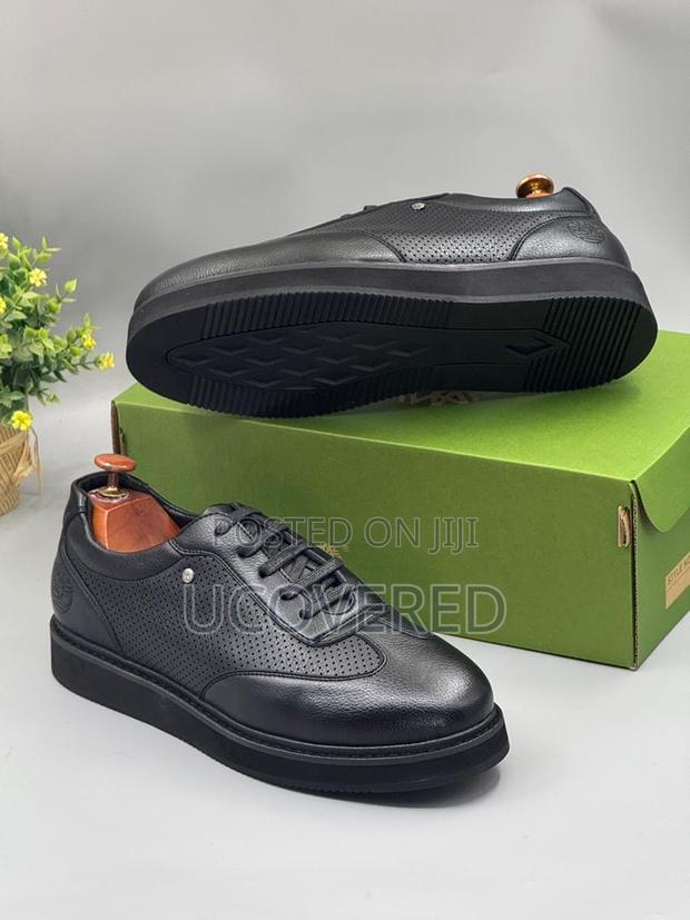 Timberland High Quality Unisex Laced Sneakers · Photo 1