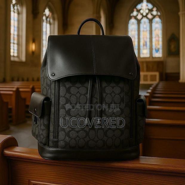 High Quality Vintage Leather Backpacks · Photo 7