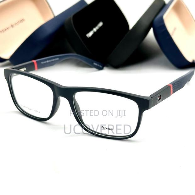 High Quality Tommy Hilfiger Sunglasses · Photo 6