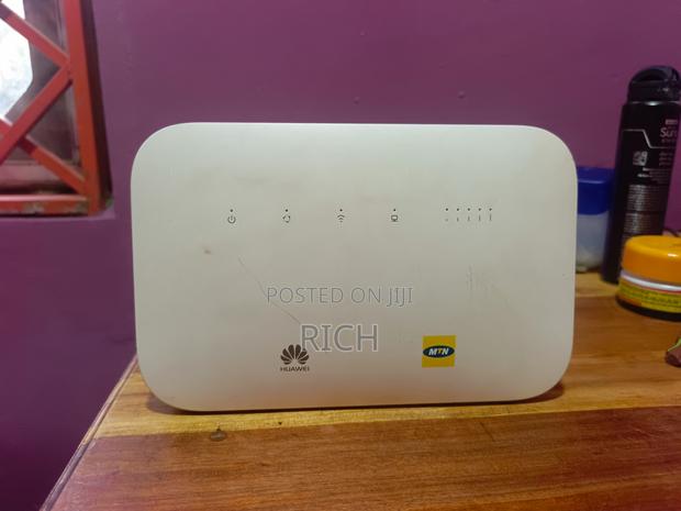 Used Huawei Turbonet Device (No Sim) · Photo 2