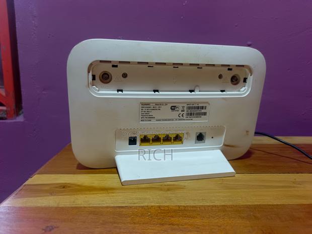 Used Huawei Turbonet Device (No Sim) · Photo 4