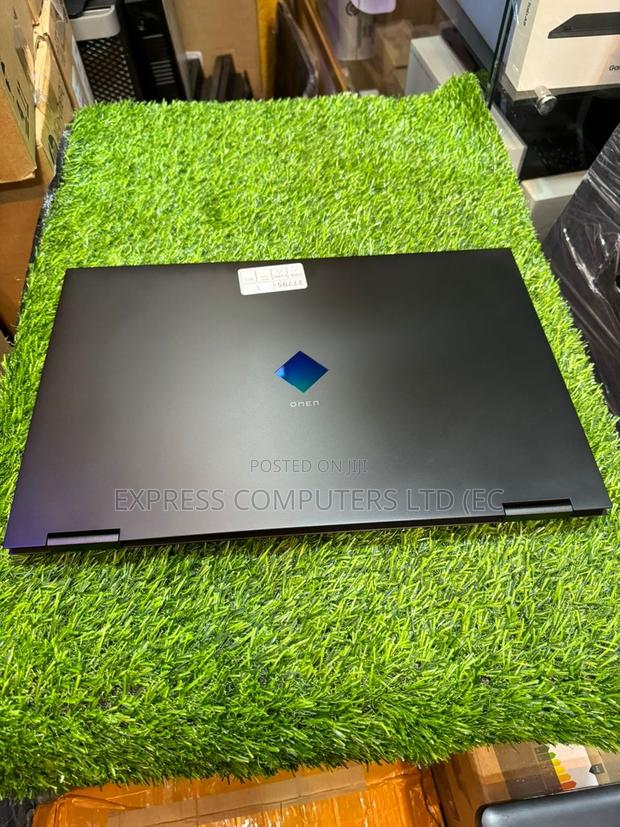 Laptop HP Omen 17 32GB Intel Core I7 SSHD (Hybrid) 1T · Photo 5