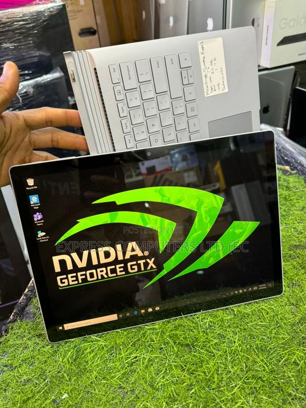 Laptop Microsoft Surface Book 3 32GB Intel Core I7 SSHD (Hybrid) 1T · Photo 3