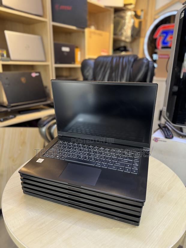 Laptop MSI 16GB Intel Core i5 SSD 256GB · Photo 2