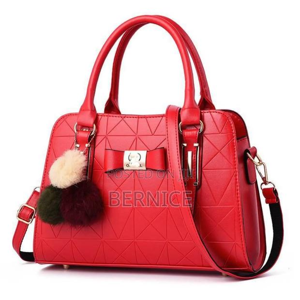 Beautiful Leather Bag · Photo 2