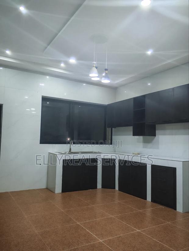 2bdrm Apartment in Ellyrealservices, Adenta for rent · Photo 5
