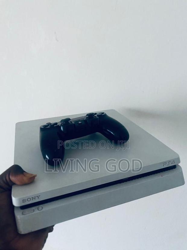 Ps4 Ps5 Consoles · Photo 1