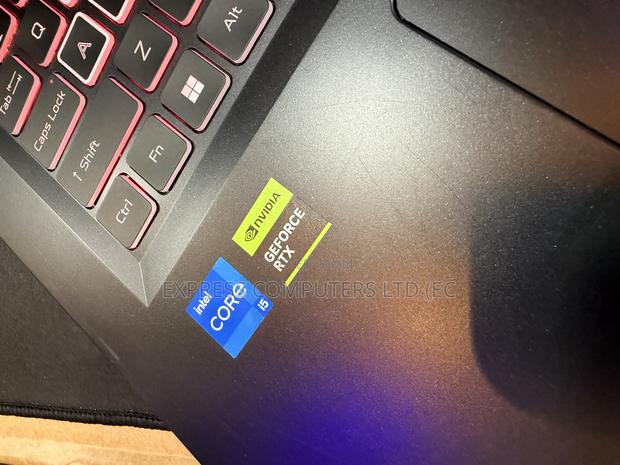 Laptop Acer Nitro 17 24GB Intel Core I5 SSD 512GB · Photo 3